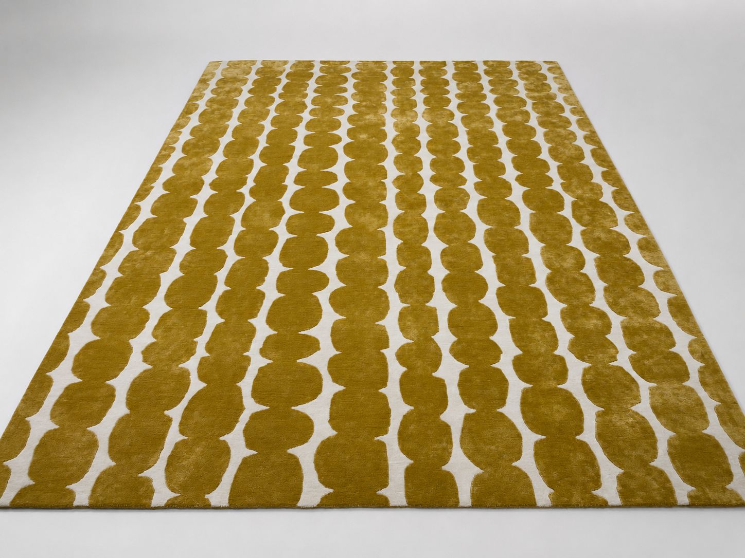Revisiting Classics rug